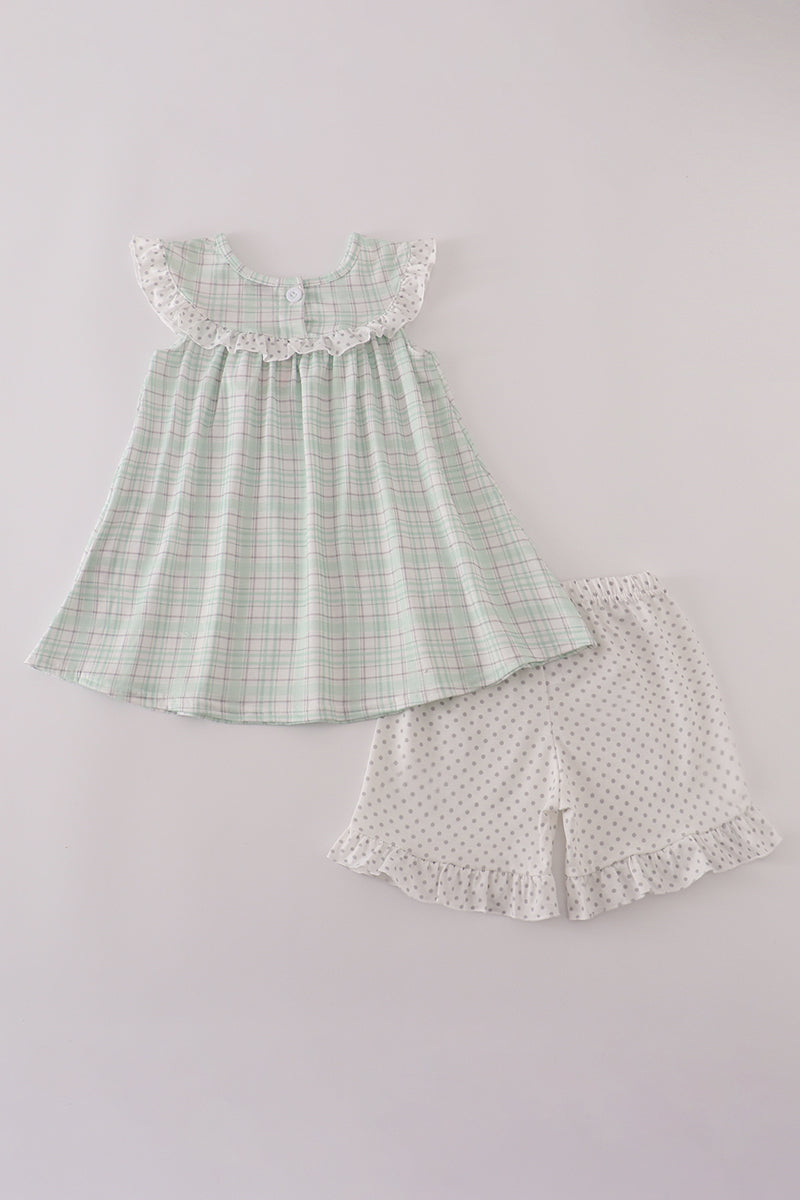 Green plaid sea shell starfish french knot ruffle shorts est