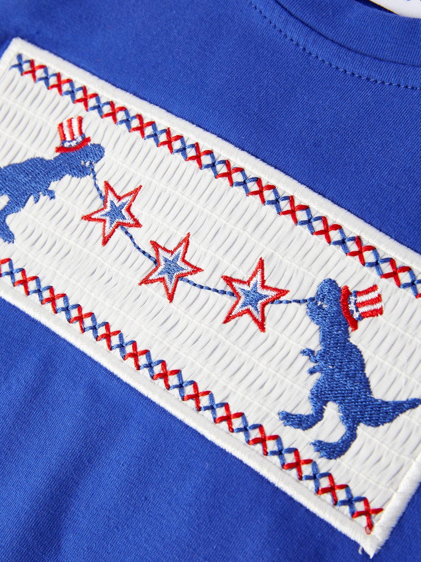 Dinosaur Smock Embroidery Boys Short Sleeved Shorts